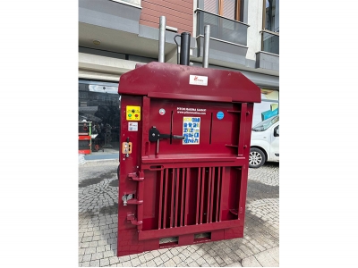 Vertical Baler Press 450 Kg