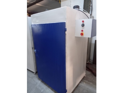 Vertical Raw Material Drying Oven